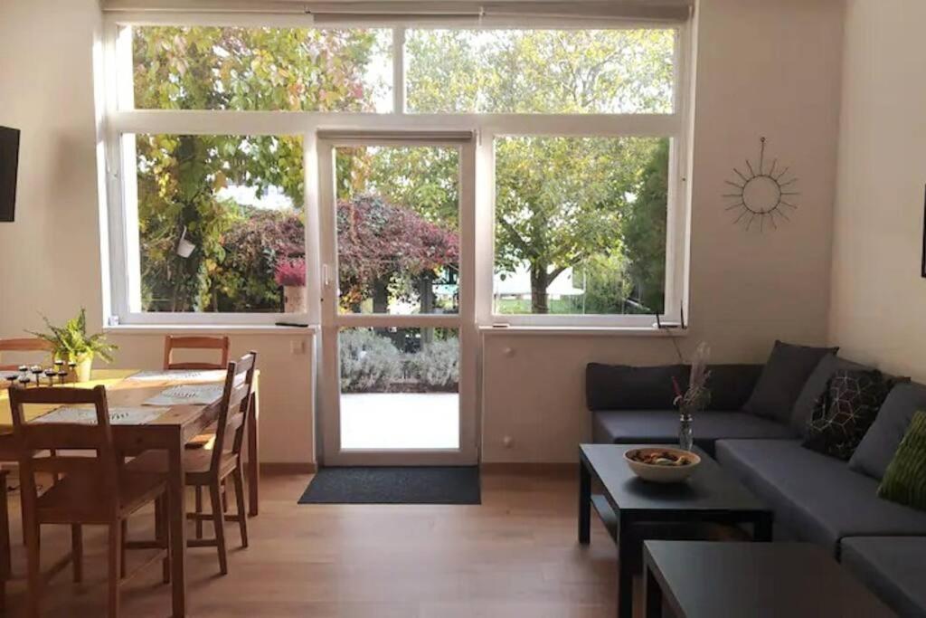 Flora House 3 Minutes From Lake Balaton Keszthely Buitenkant foto